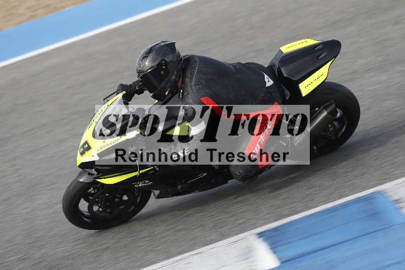 /Archiv-2024/01 26.-28.01.2024 Moto Center Thun Jerez/Gruppe gruen-green/87